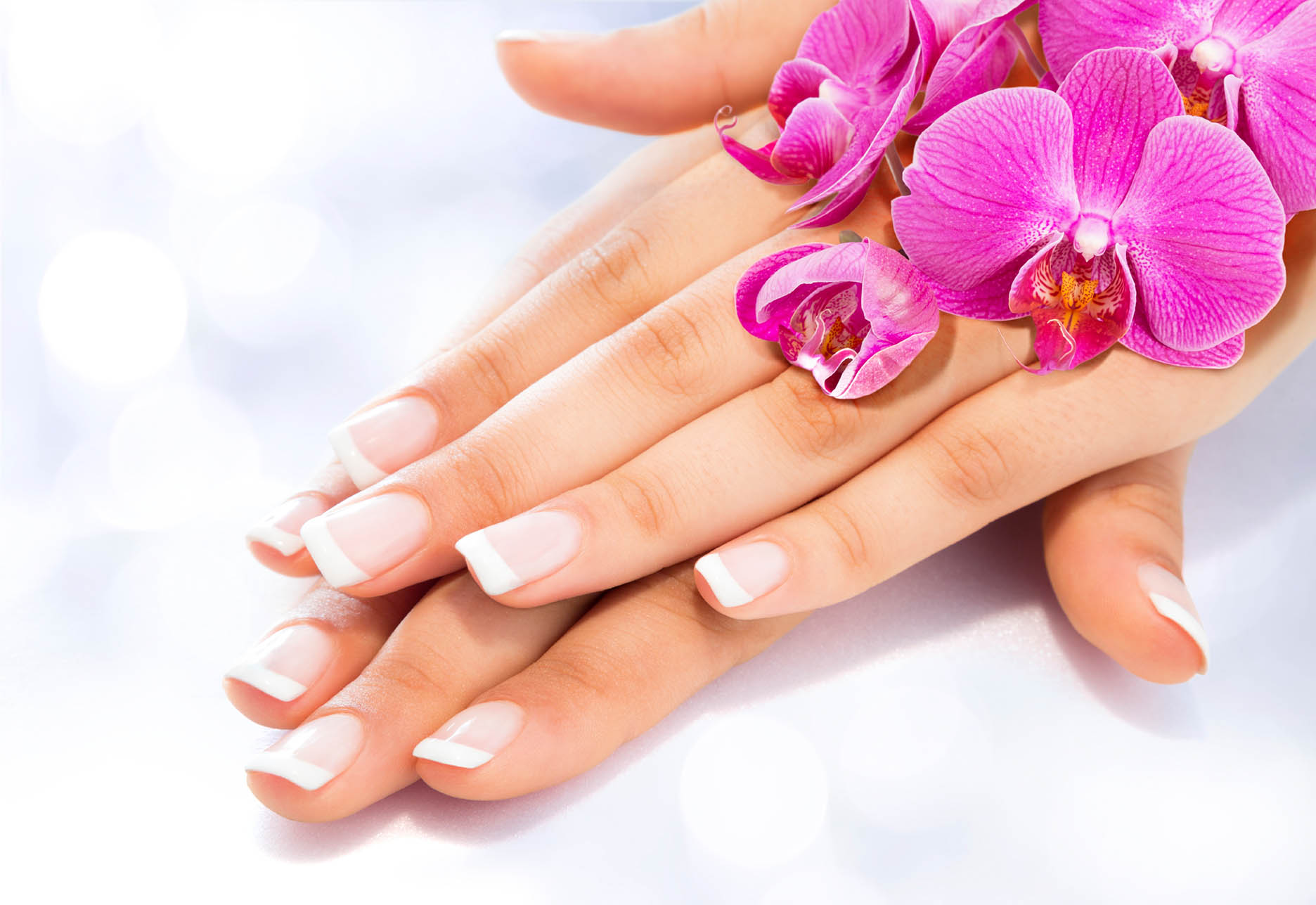 Beautiful nails with food supplements | Goerlich Pharma